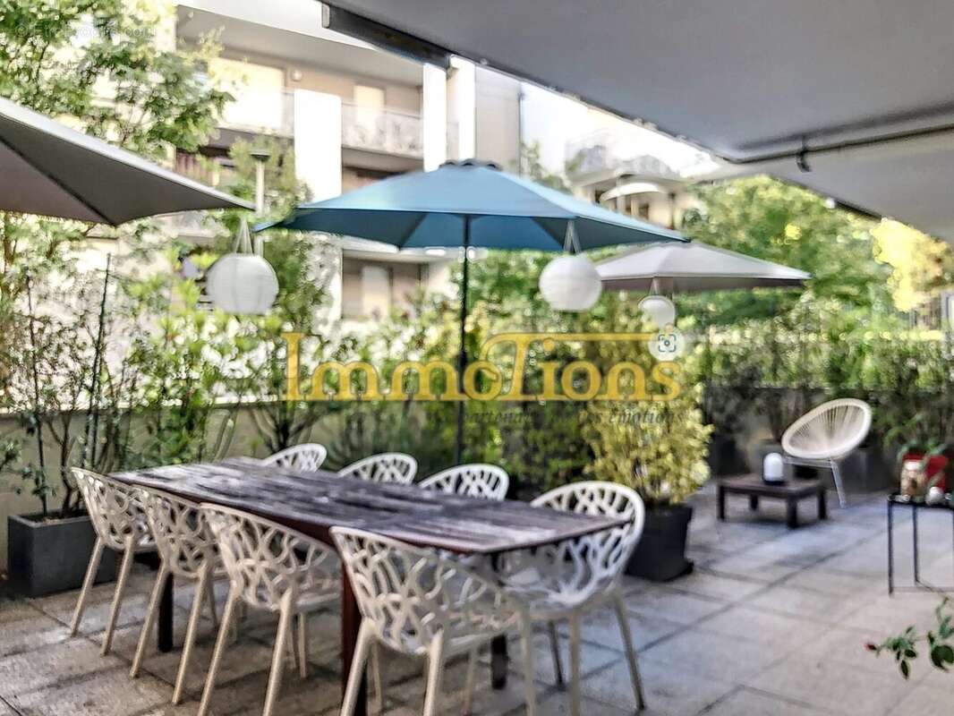 Appartement à MEYLAN