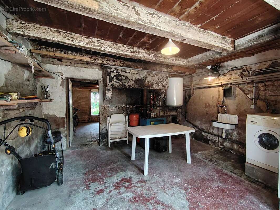 Maison à PASSAVANT-LA-ROCHERE