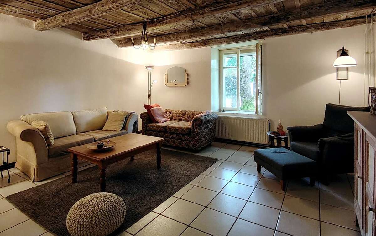 Maison à PASSAVANT-LA-ROCHERE