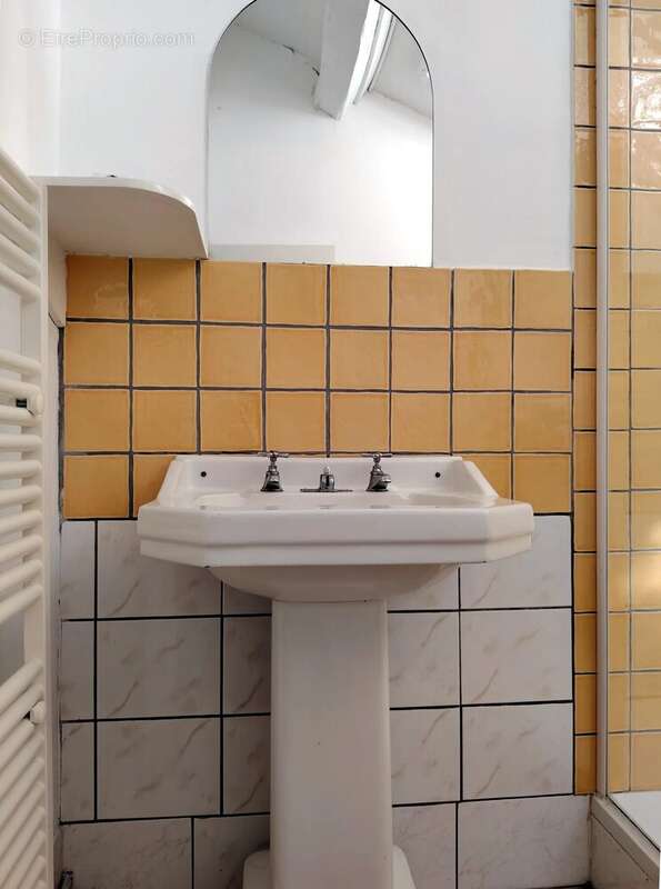 Maison à PASSAVANT-LA-ROCHERE