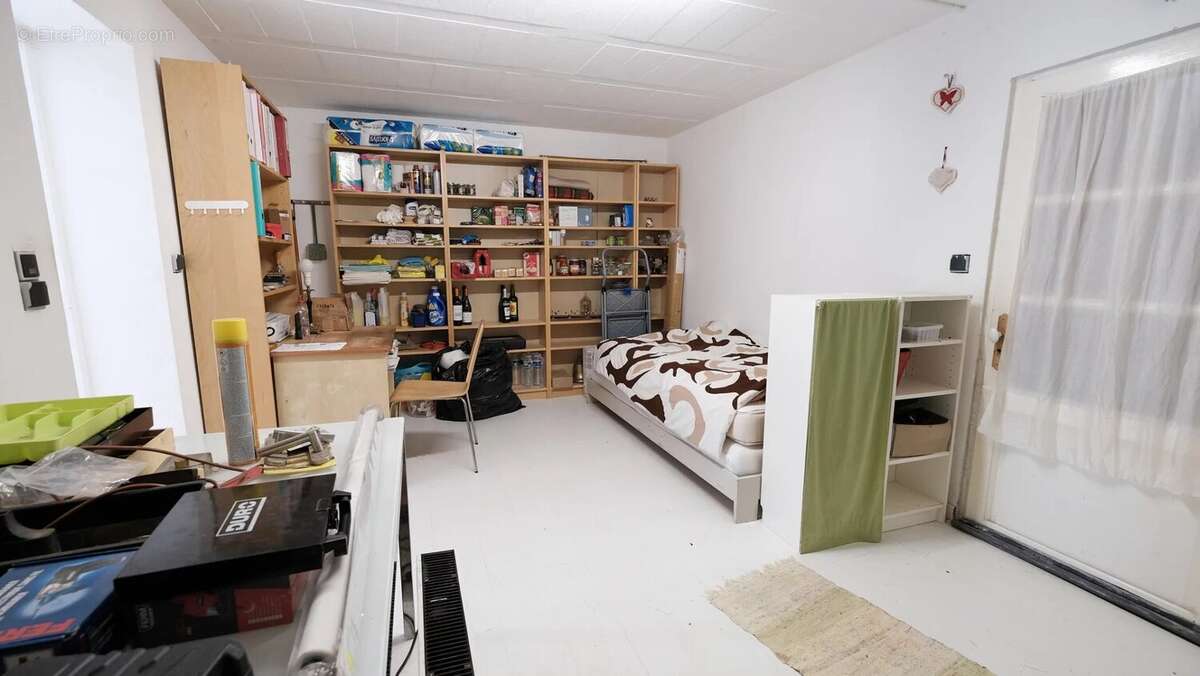 Maison à OUROUX-EN-MORVAN