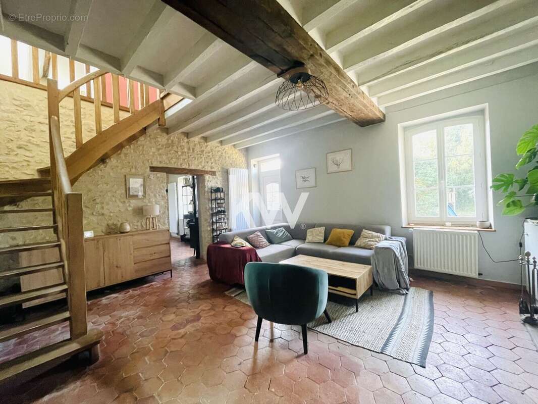 Maison à CHAINTREAUX