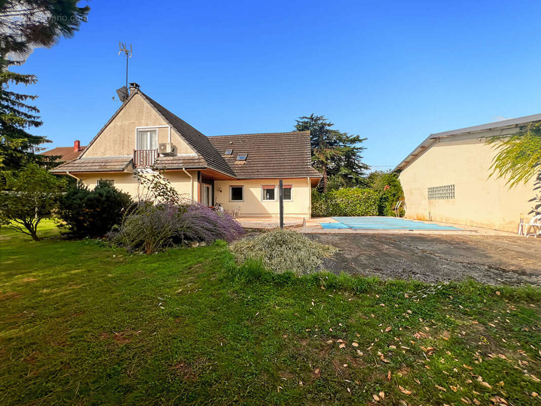 Maison à DAMMARIE-LES-LYS