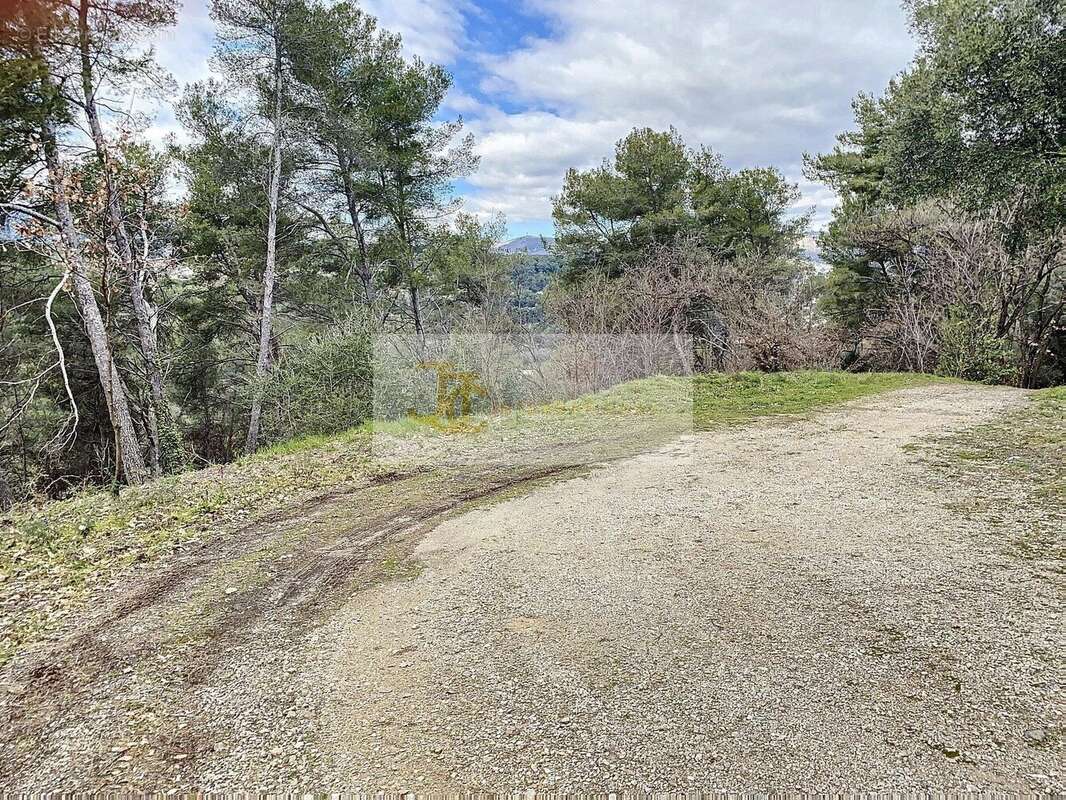 Terrain à SAINT-PAUL