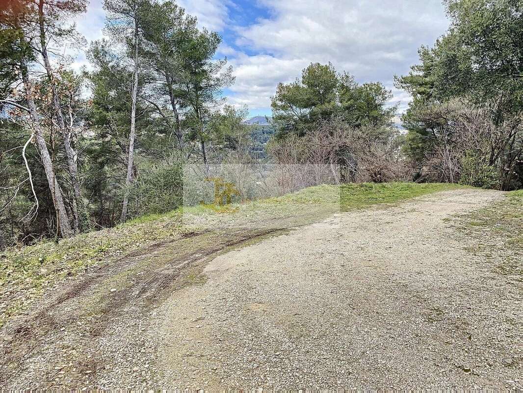 Terrain à SAINT-PAUL