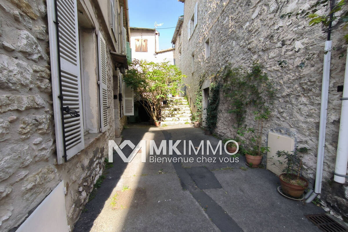 Maison à LA COLLE-SUR-LOUP