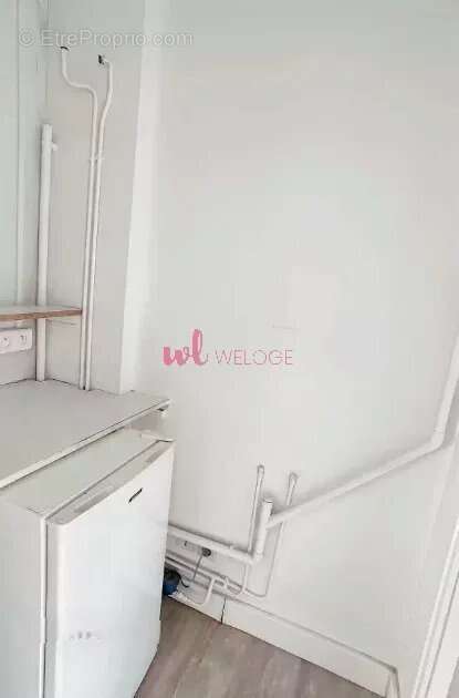 Commerce à NEUVILLE-SUR-SAONE