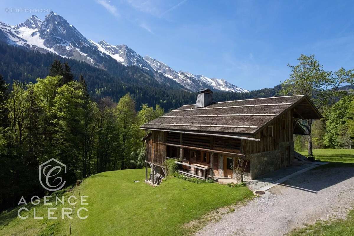 Maison à LE GRAND-BORNAND