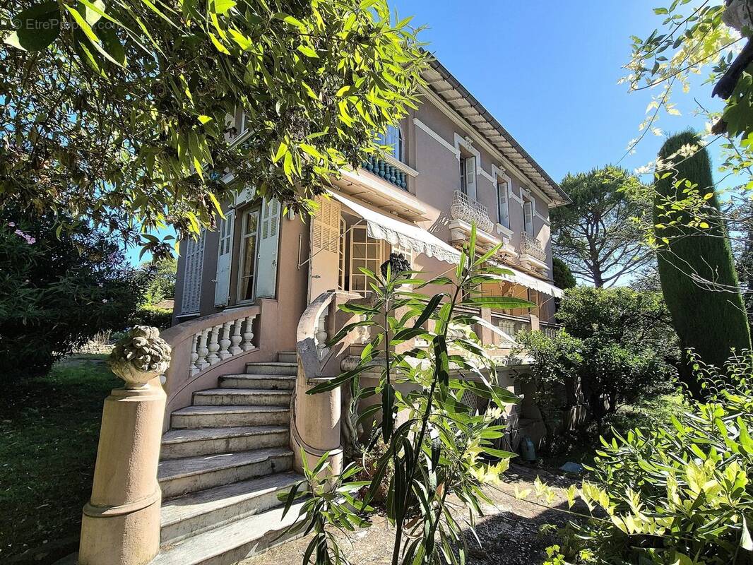 Maison à CANNES