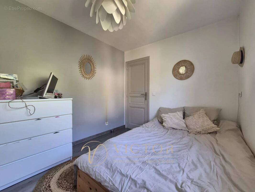 Appartement à FALICON