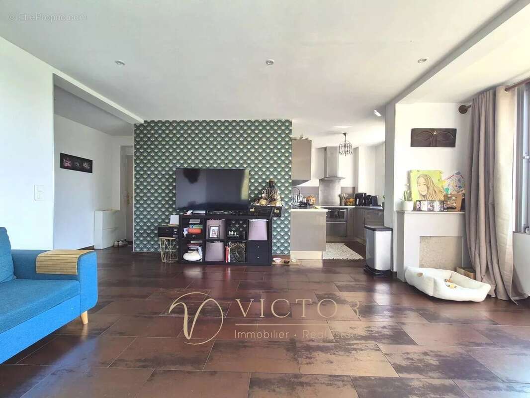 Appartement à FALICON