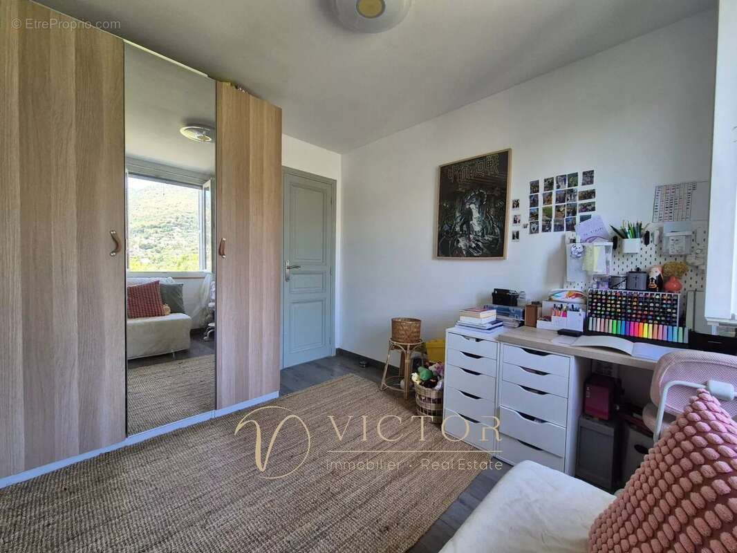 Appartement à FALICON