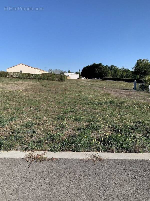 Terrain à SAINTE-FOY