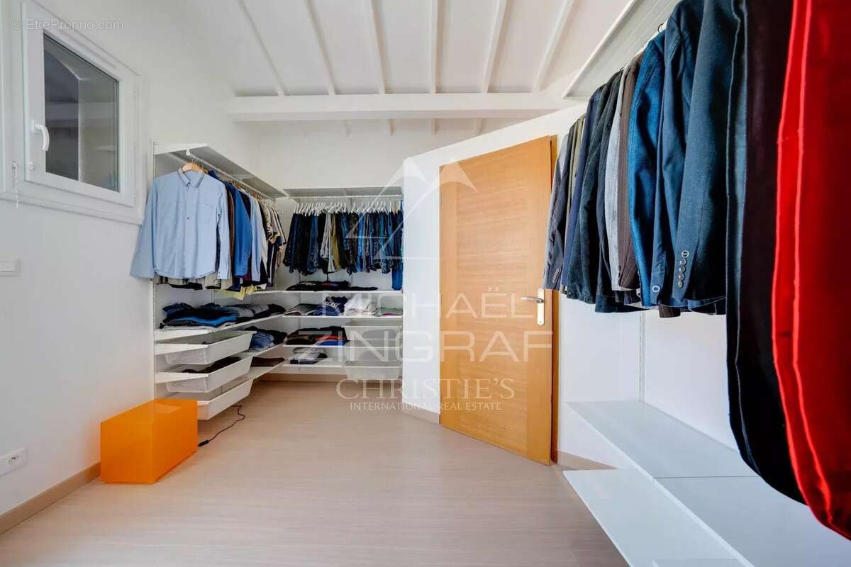 Maison à ENSUES-LA-REDONNE