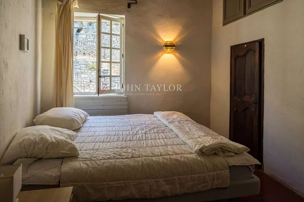 Appartement à GORDES