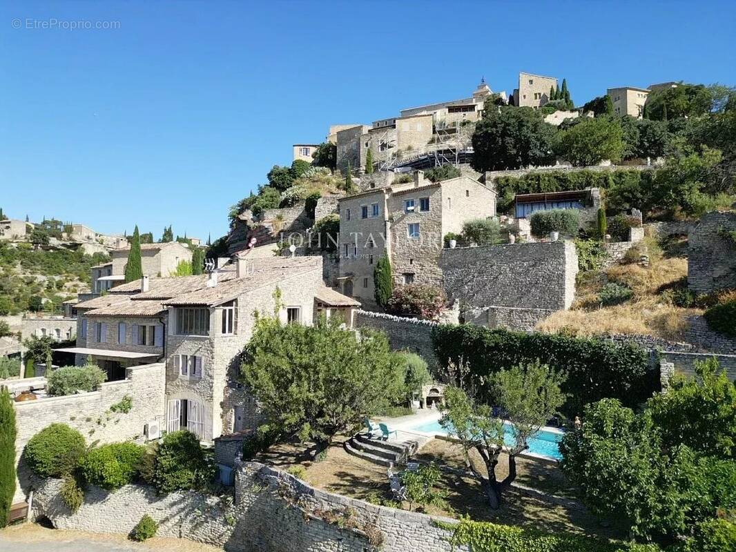 Appartement à GORDES
