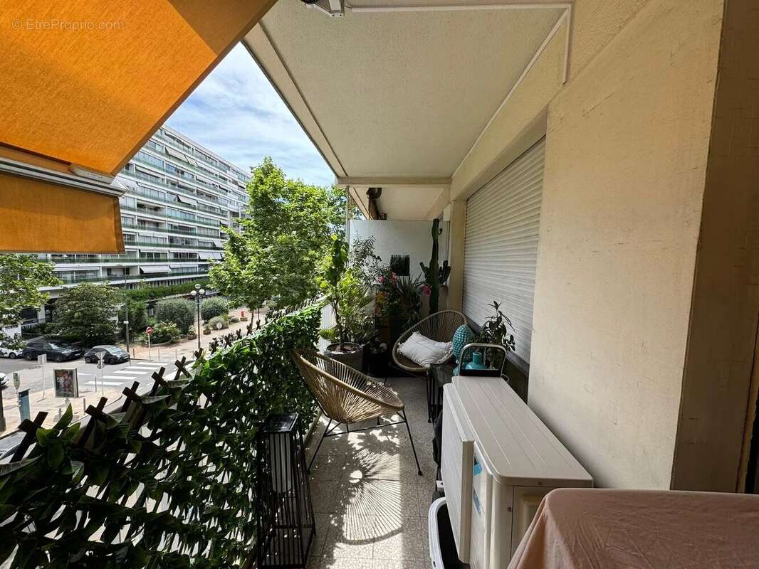 Appartement à CANNES