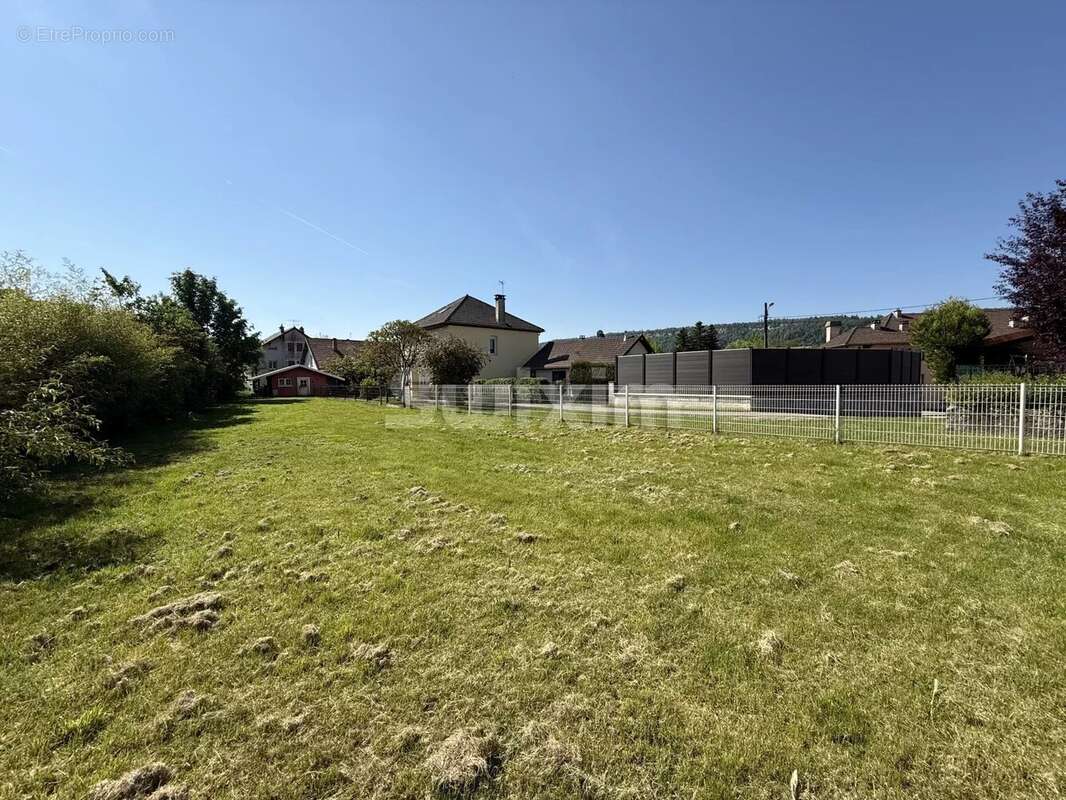 Maison à CHAMPAGNOLE