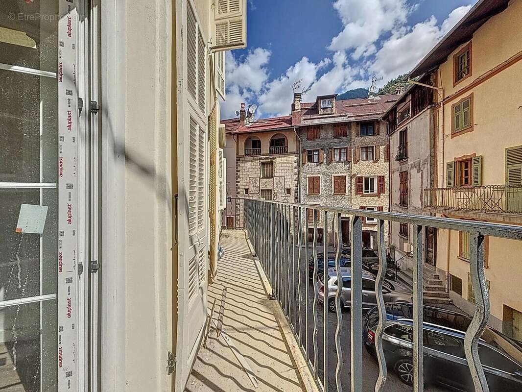 Appartement à SAINT-ETIENNE-DE-TINEE