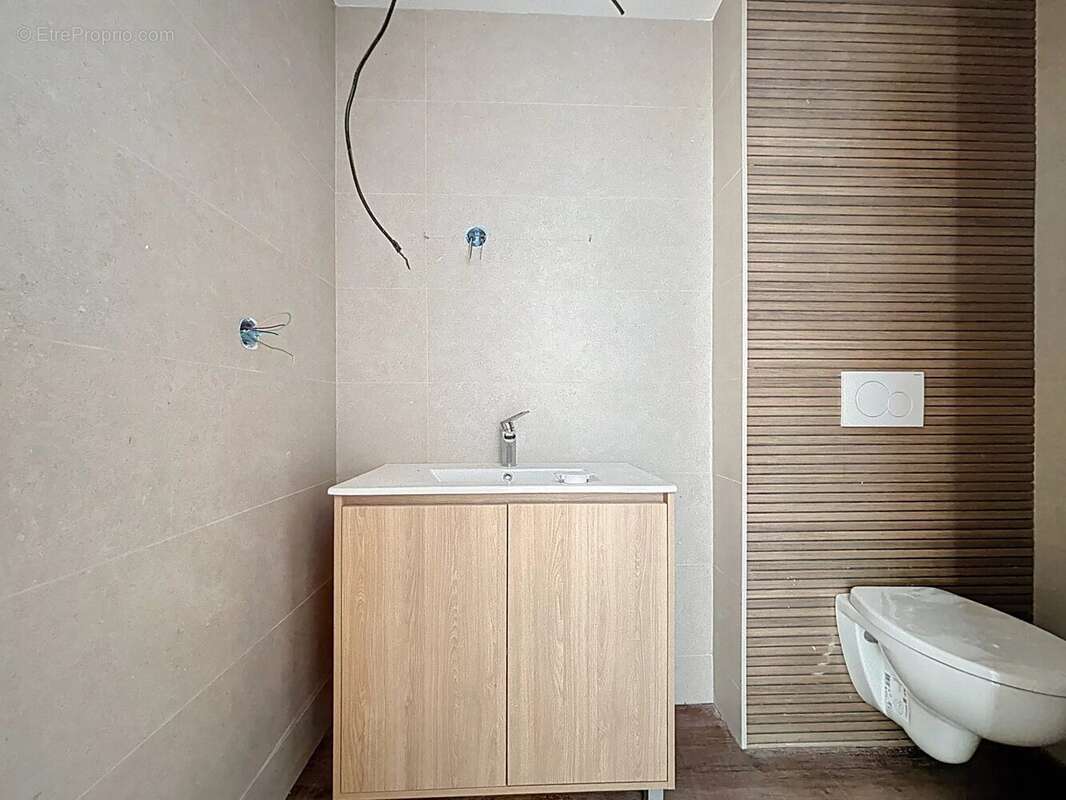 Appartement à SAINT-ETIENNE-DE-TINEE