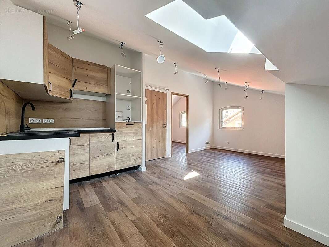 Appartement à SAINT-ETIENNE-DE-TINEE