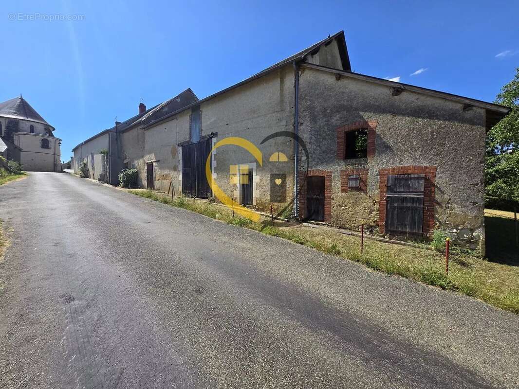 Maison à HUMBLIGNY