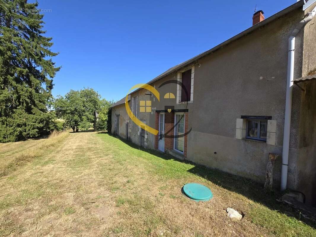 Maison à HUMBLIGNY