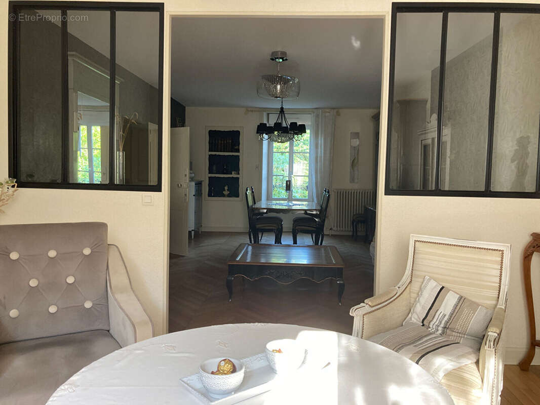 Maison à BREUIL-BARRET