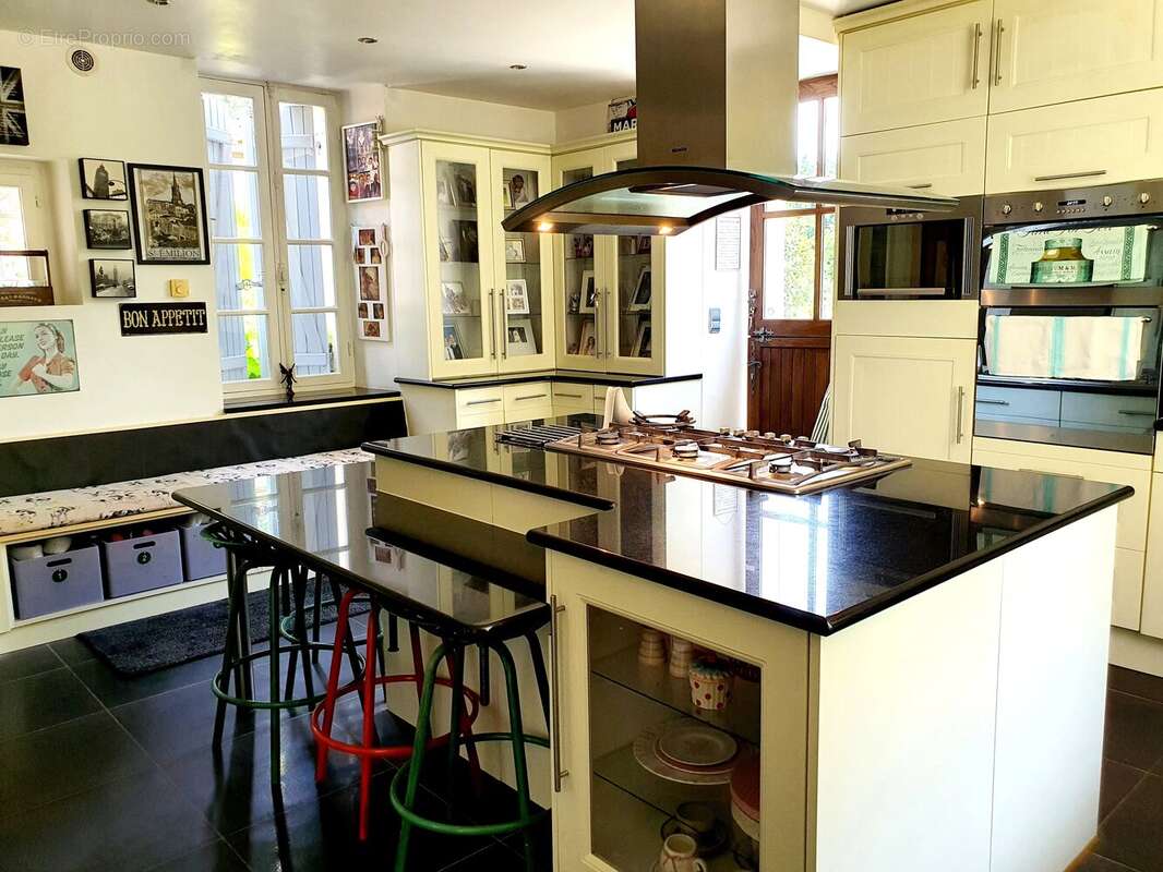 Maison à SAUVETERRE-DE-GUYENNE