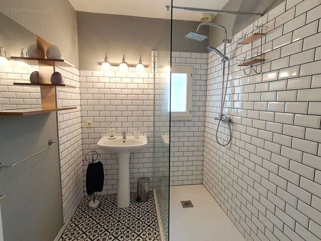 Maison à SAUVETERRE-DE-GUYENNE