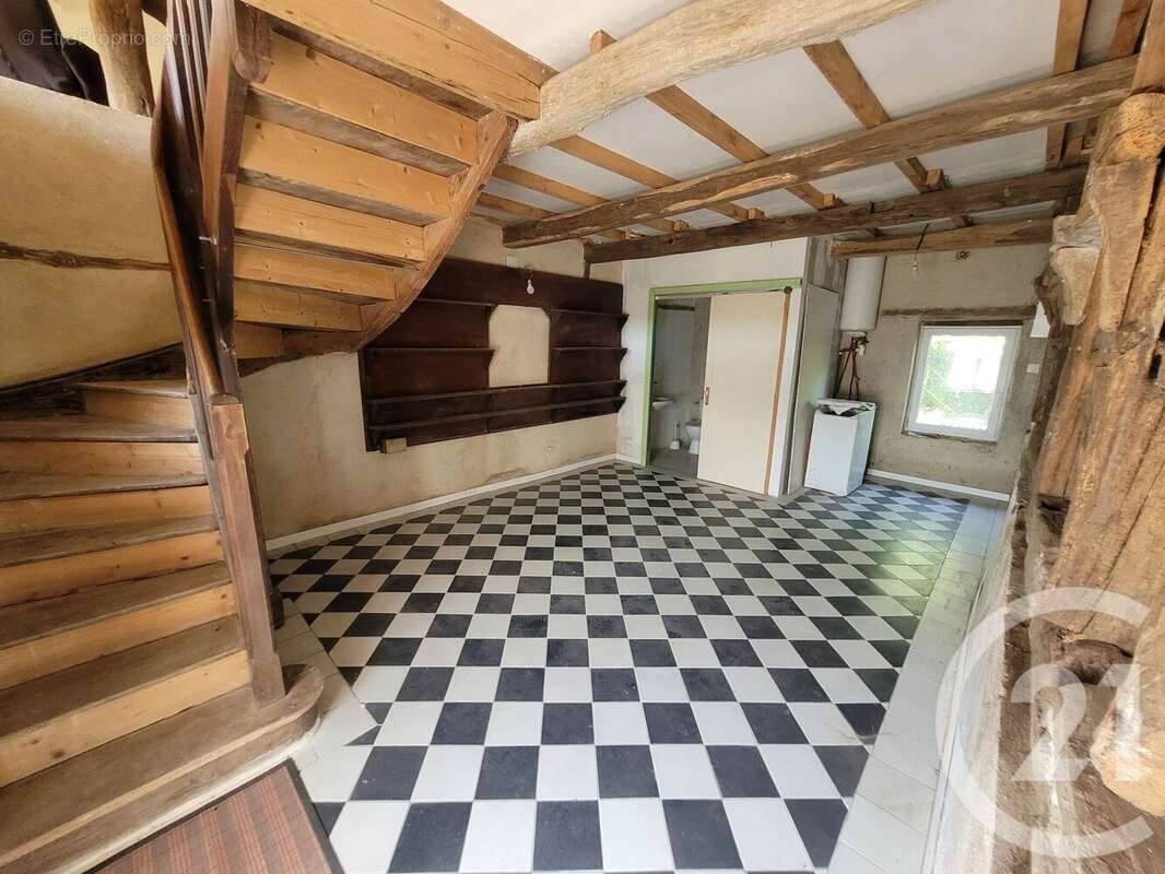 Maison à MONTPONT-EN-BRESSE