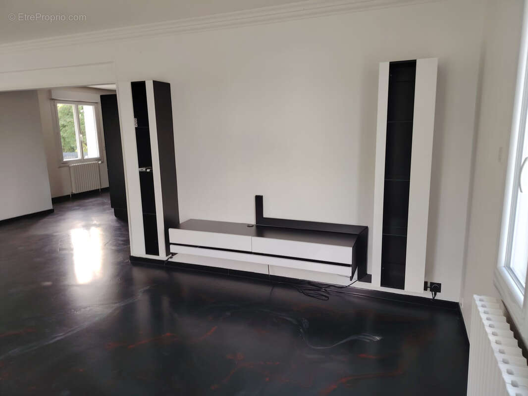 Maison à BALLAN-MIRE