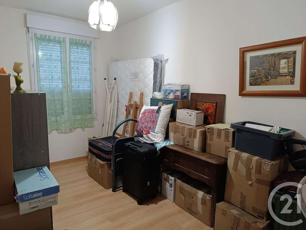 Appartement à COUTRAS