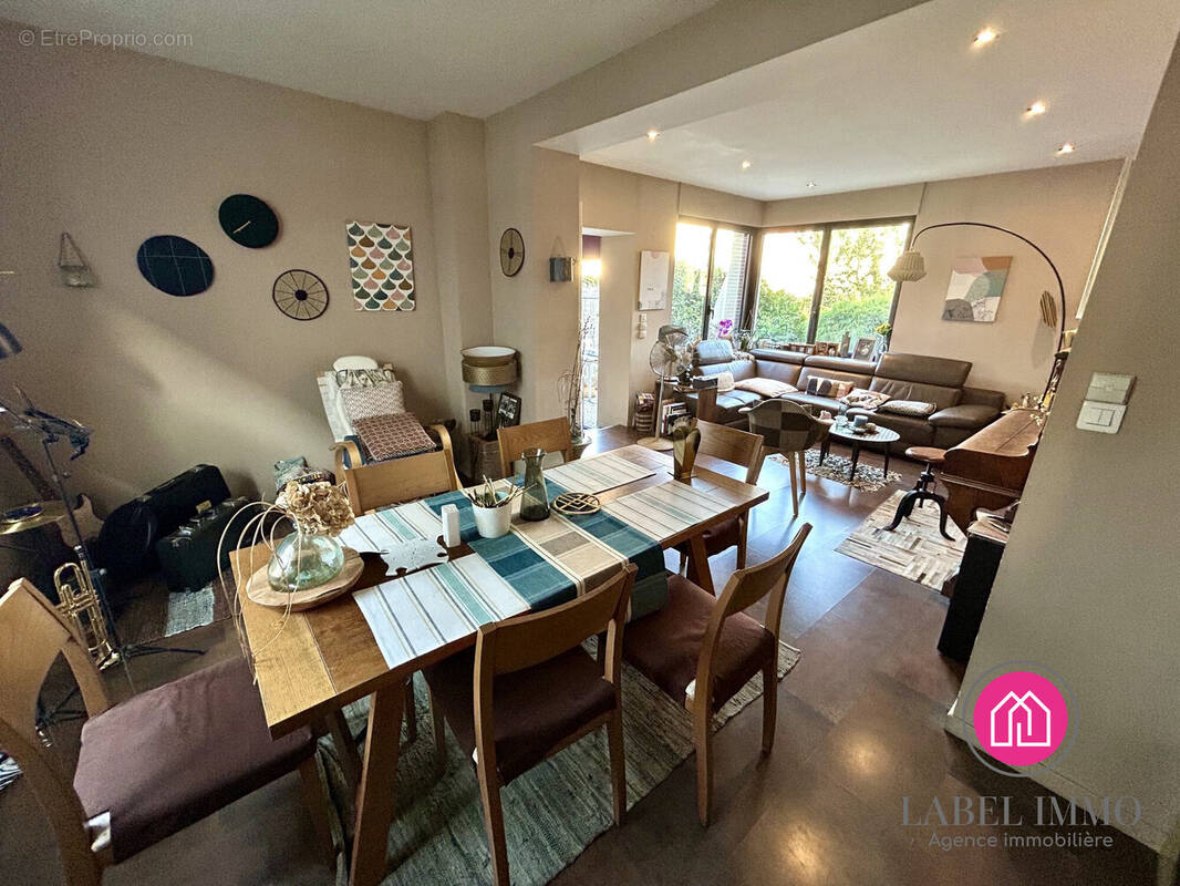 Maison à VALENCIENNES