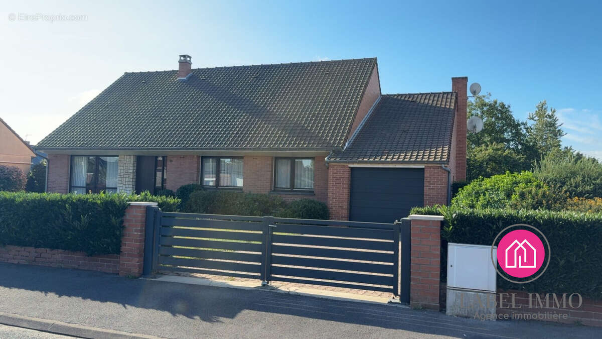 Maison à VIEUX-CONDE