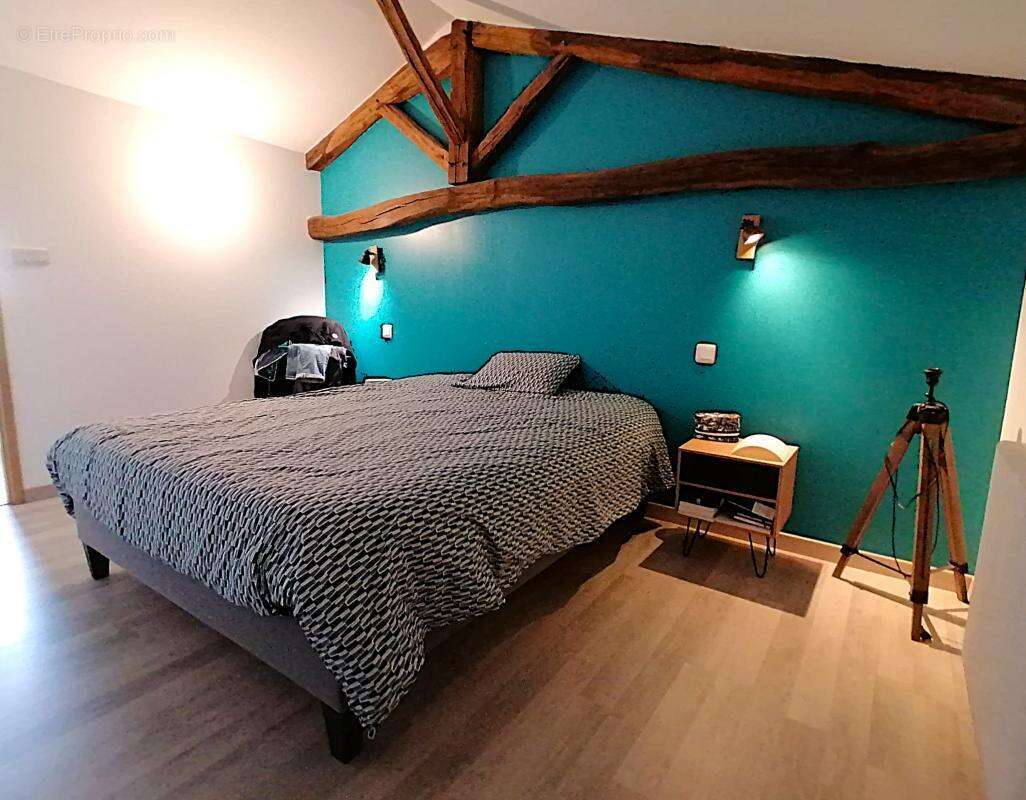 Maison à VOUNEUIL-SOUS-BIARD