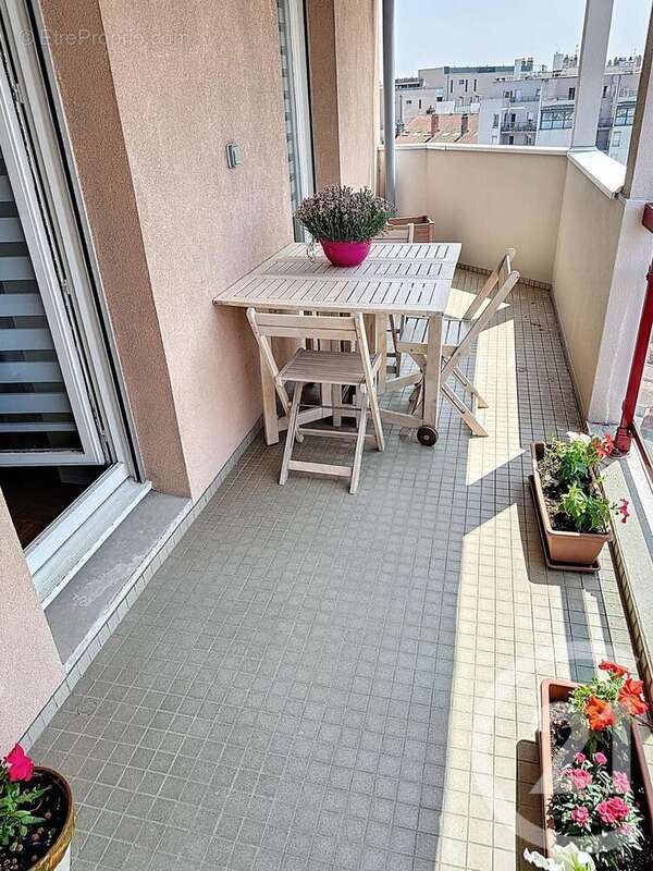 Appartement à LYON-7E