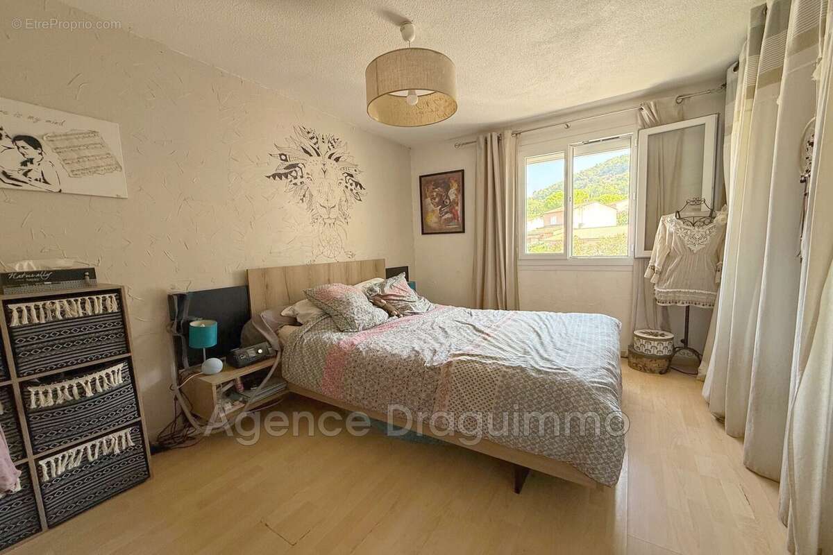 Maison à DRAGUIGNAN