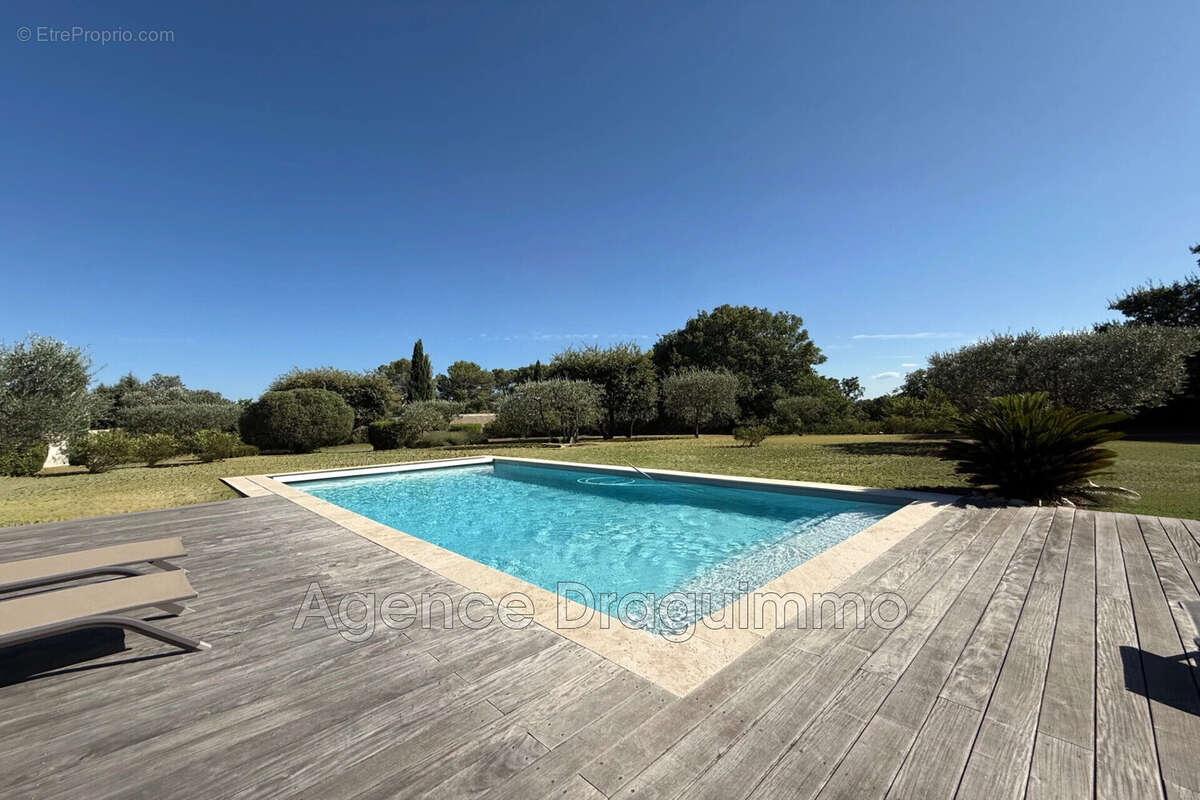 Maison à DRAGUIGNAN