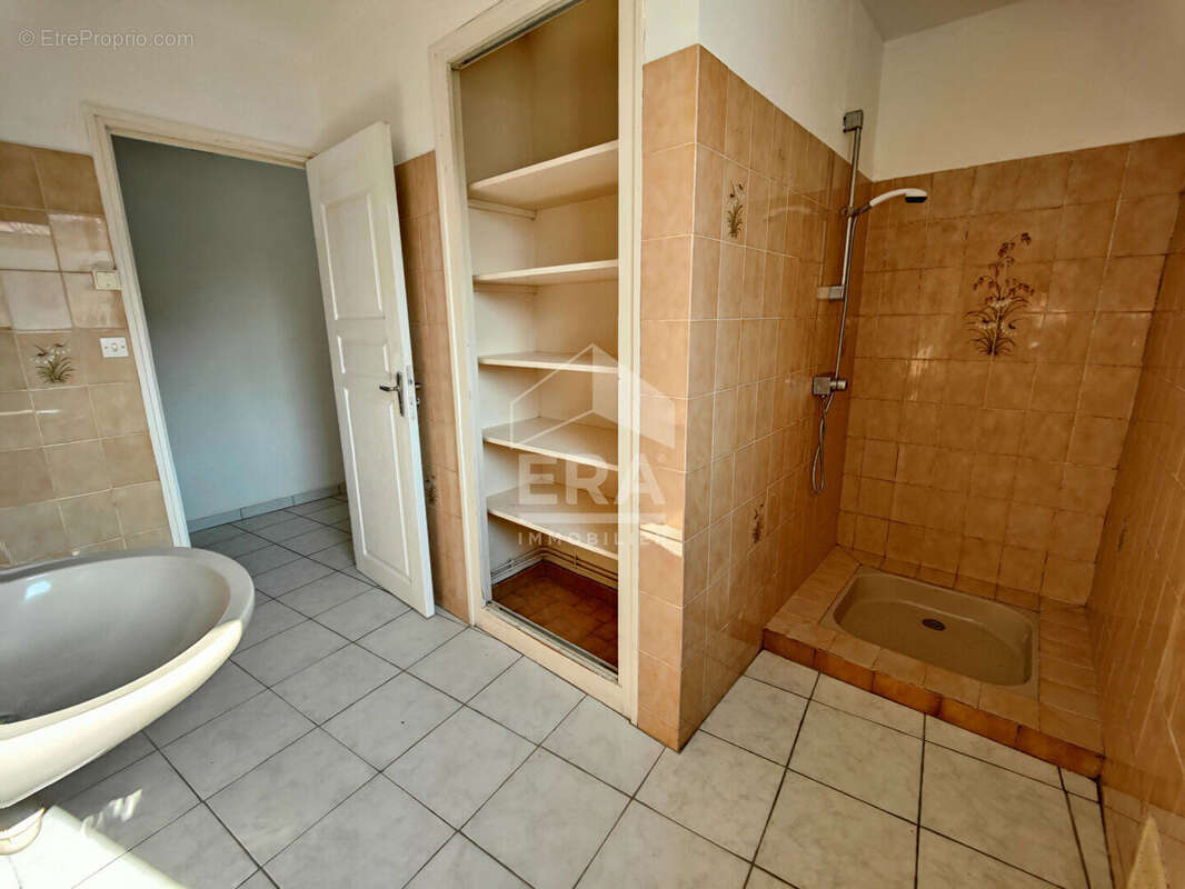 Maison à CHATEAUBERNARD