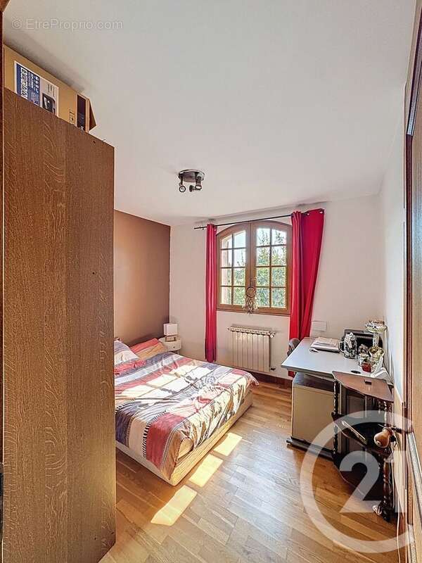 Maison à PUYLOUBIER