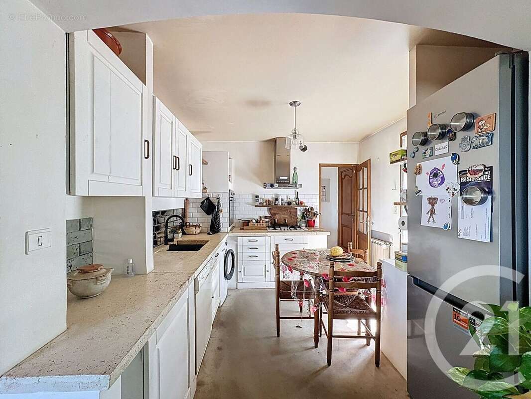 Maison à PUYLOUBIER