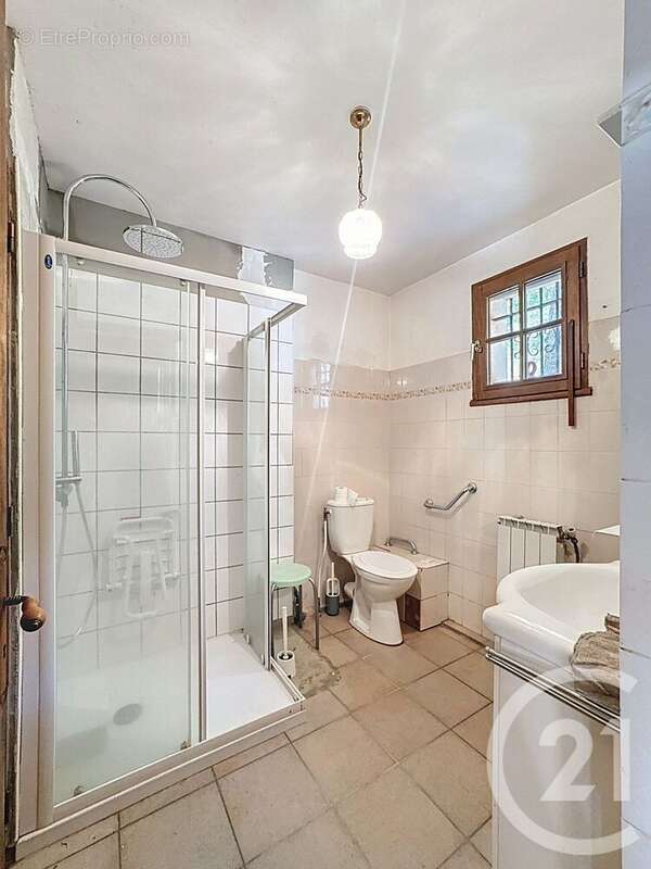 Maison à PUYLOUBIER