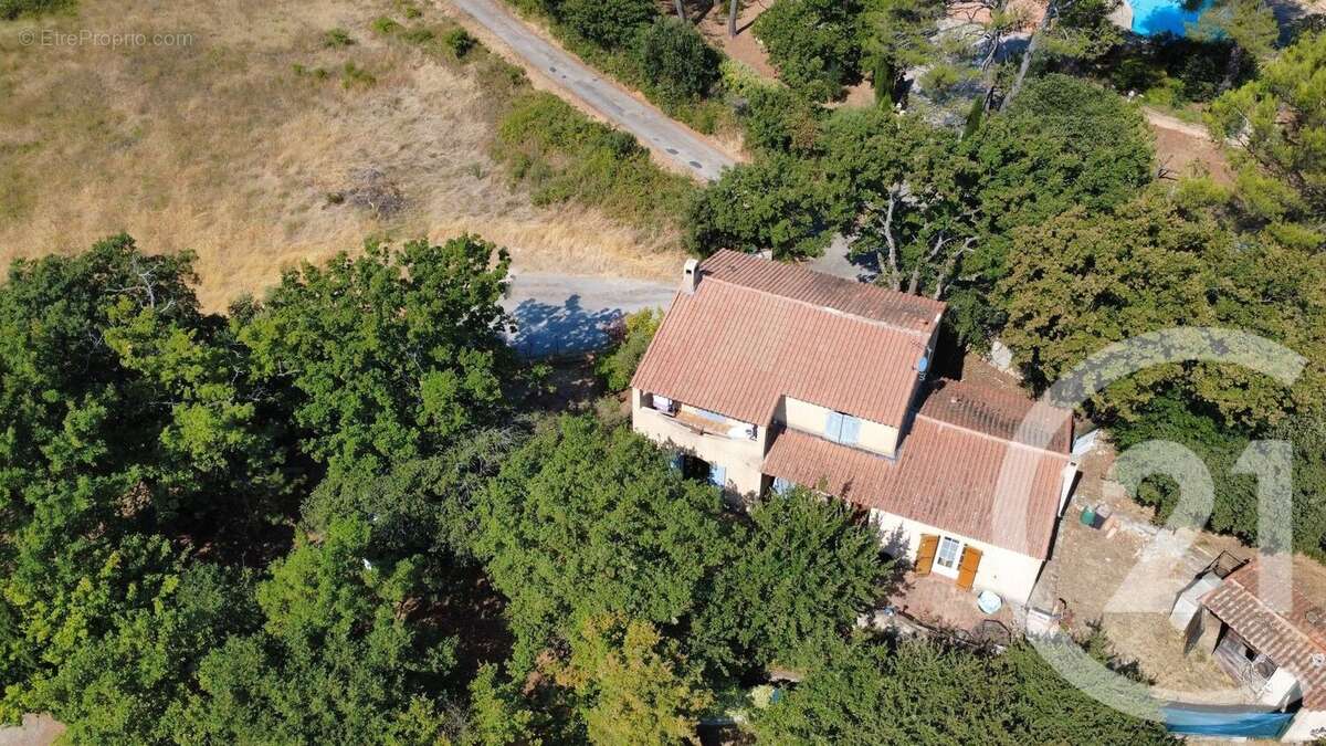 Maison à PUYLOUBIER