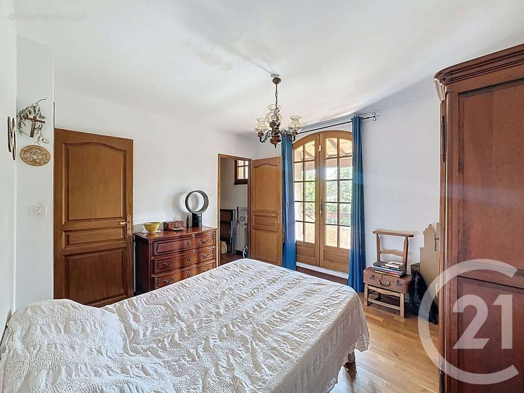 Maison à PUYLOUBIER