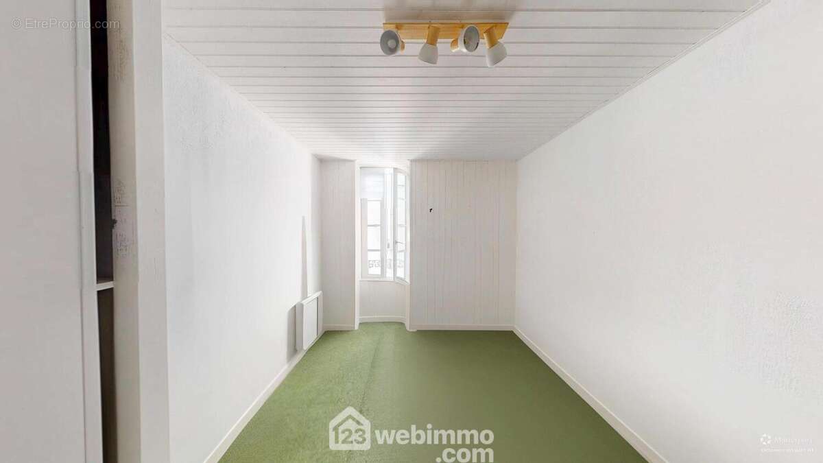 Chambre à l&#039;étage. - Maison à TALMONT-SAINT-HILAIRE