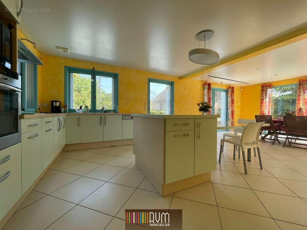 Maison à MEILLONNAS