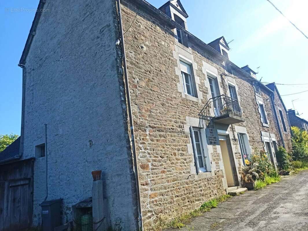 Maison à PLEUDIHEN-SUR-RANCE