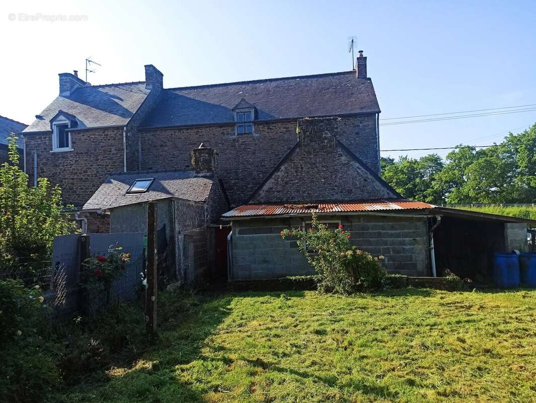 Maison à PLEUDIHEN-SUR-RANCE