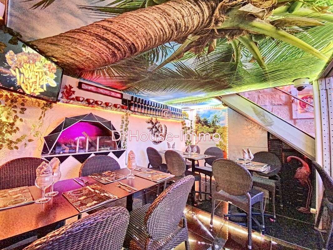 Commerce à LE GRAU-DU-ROI